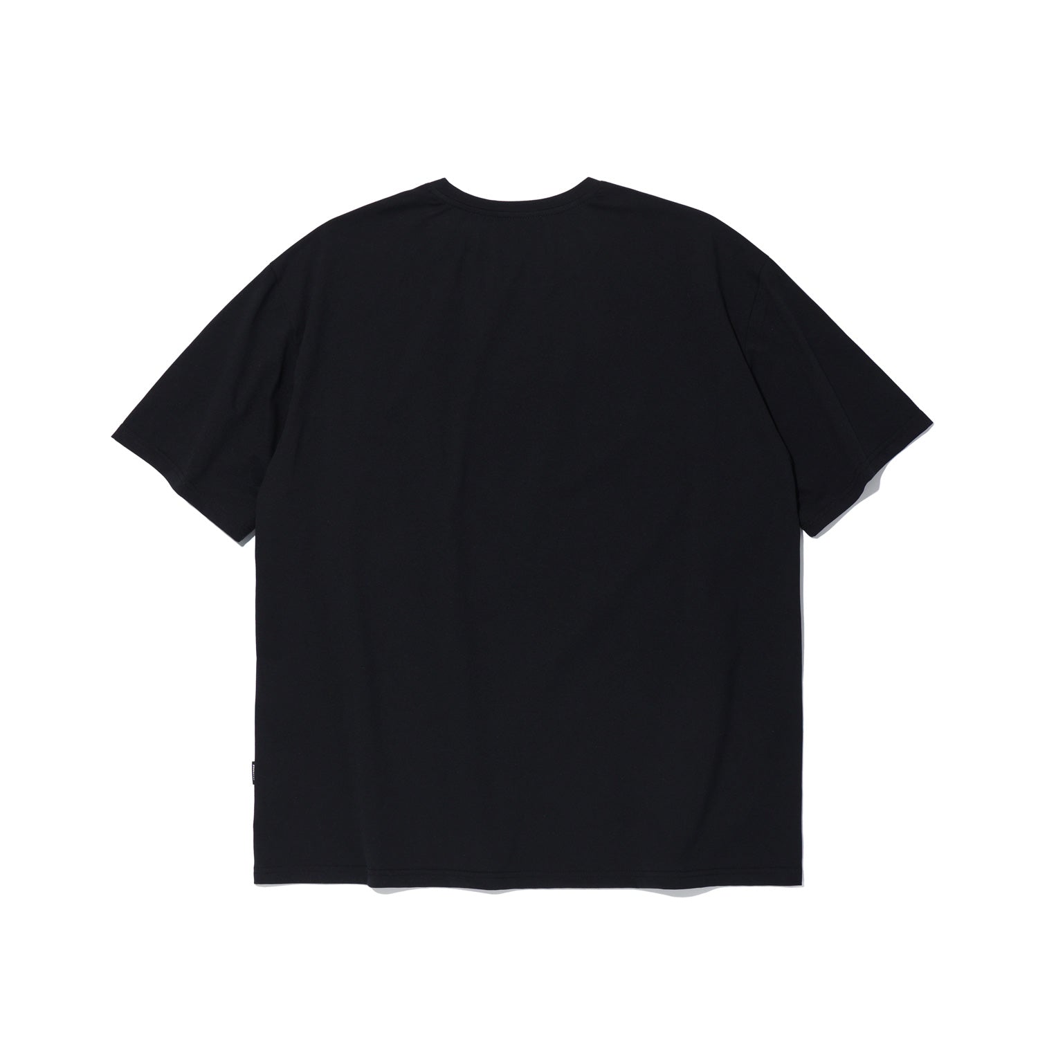 เสื้อยืดทรงหลวมกำลังดี (สีดำ)