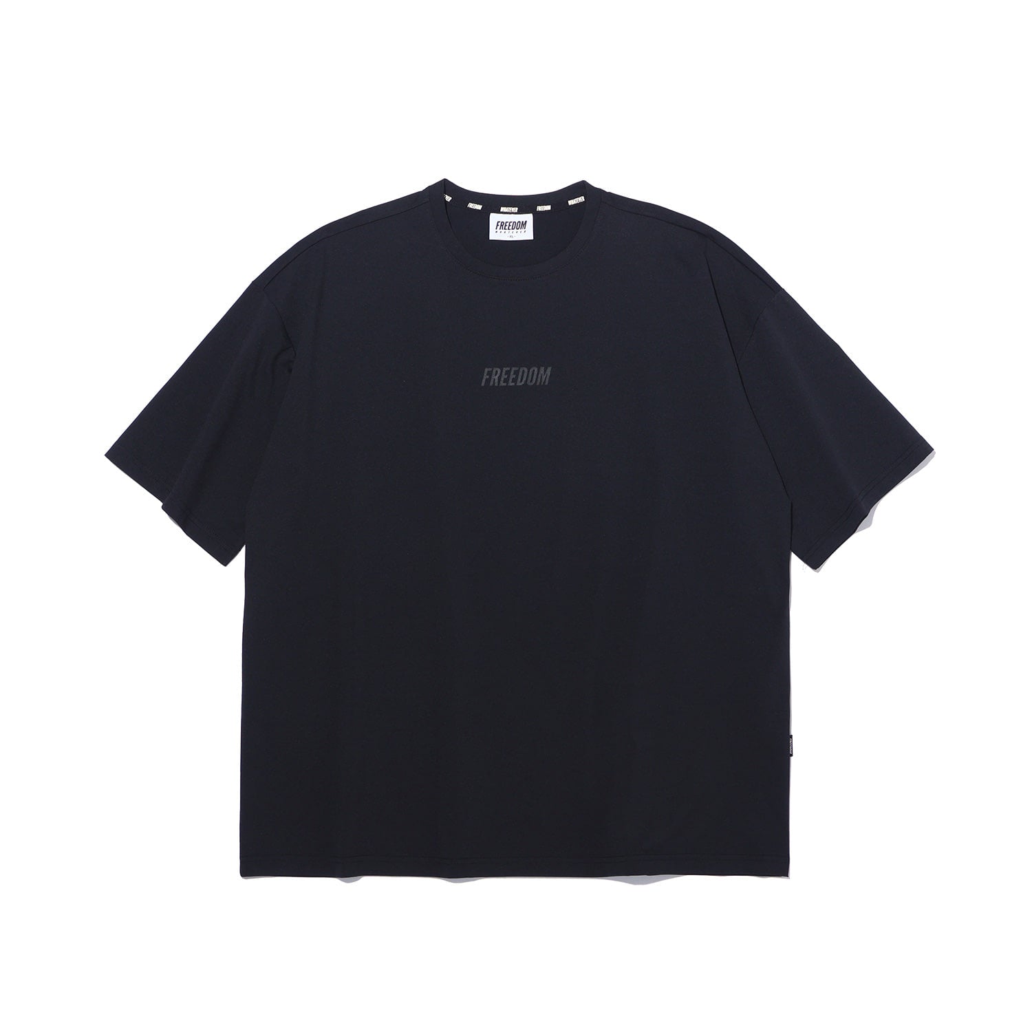 เสื้อยืด Essential ทรง Overfit (สีดำ)
