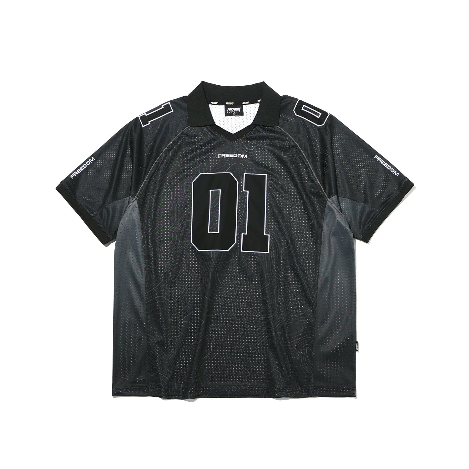 เสื้อยืดคอกลมผ้าตาข่ายเส้นคอนทัวร์ (สีดำ)