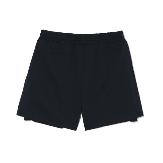 กางเกงขาสั้น 2-in-1 Essential (สีดำ)