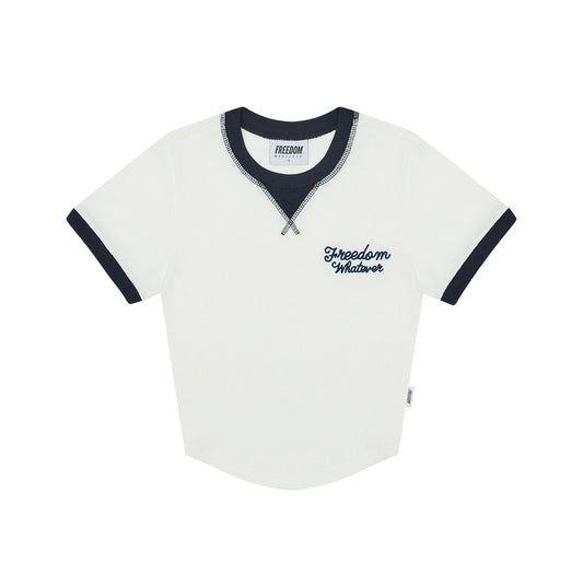 เสื้อยืดครอป Waffle Ringer สำหรับผู้หญิง (สีขาว)