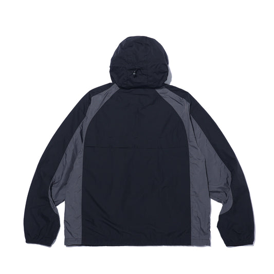 เสื้อกันลม Split Light (สีดำ)