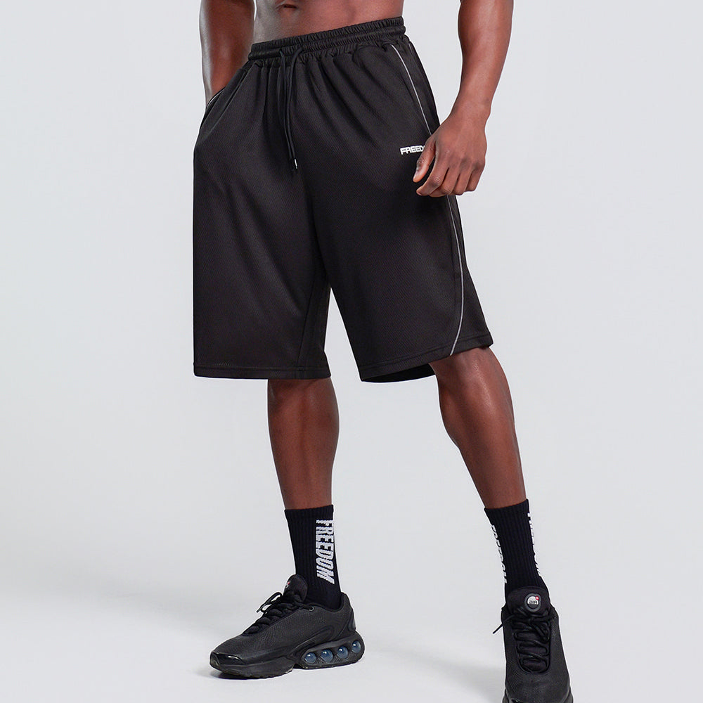 Air Mesh Split Bermuda Shorts (Black) detail
