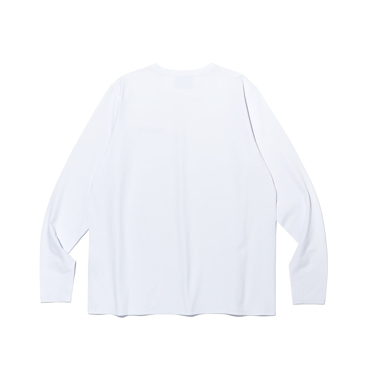 เสื้อแขนยาว Essential Active (สีขาว)