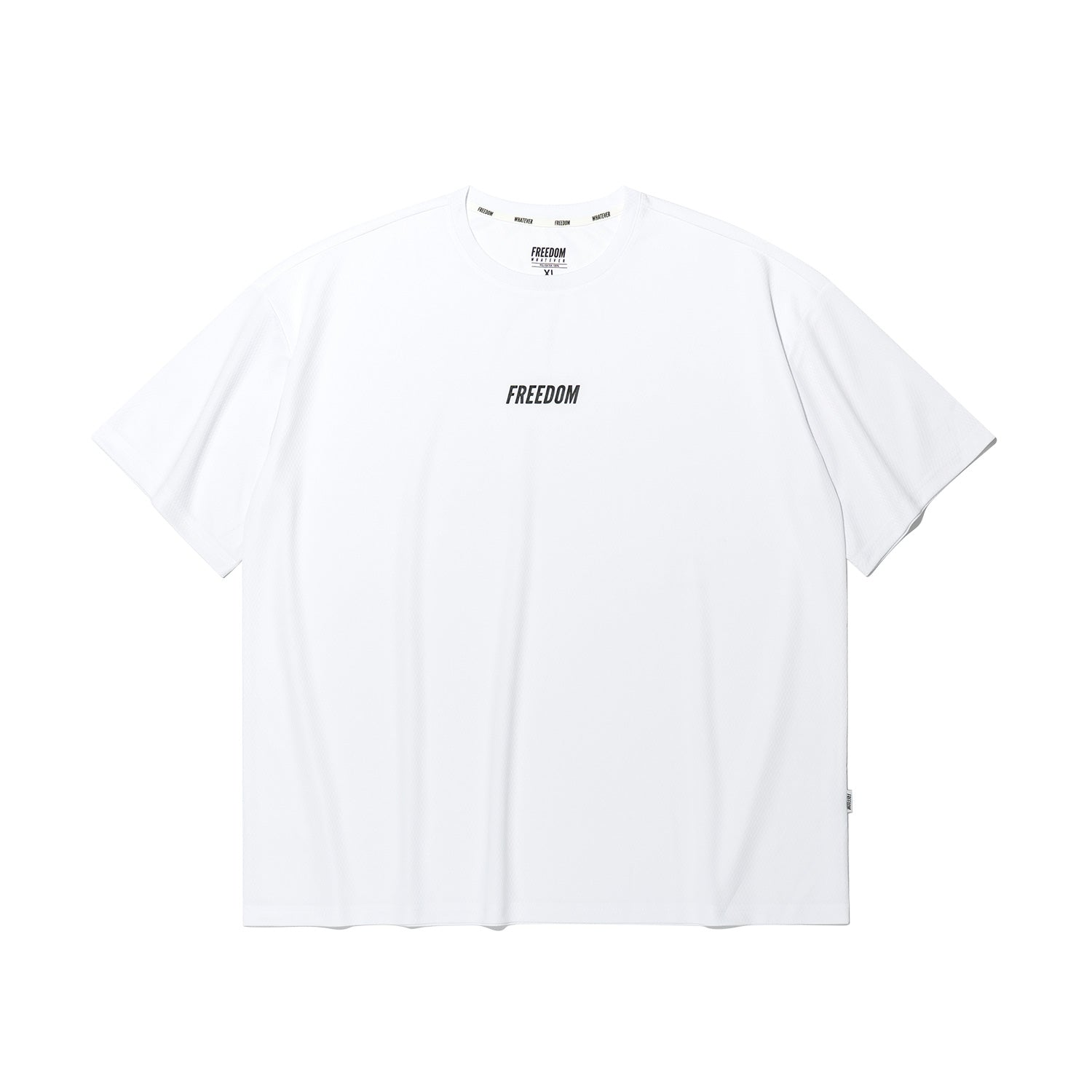 เสื้อยืดโอเวอร์ไซส์ผ้าตาข่ายคูลลิ่ง (สีขาว)